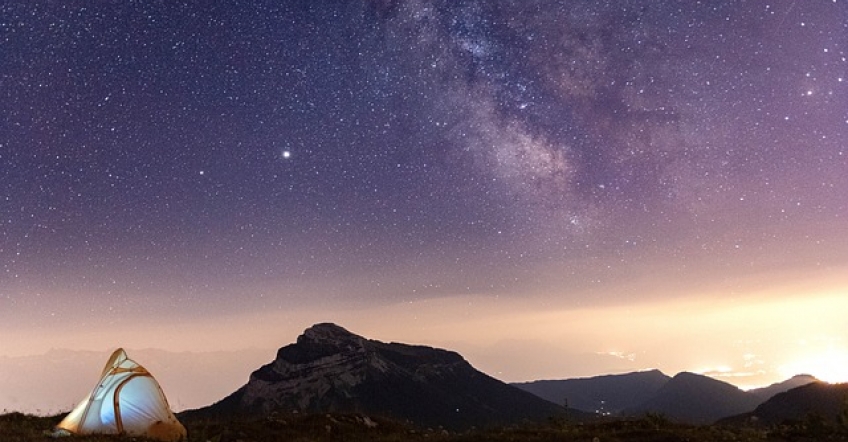 Una razón más para poner rumbo a Tenerife: el Teide de noche